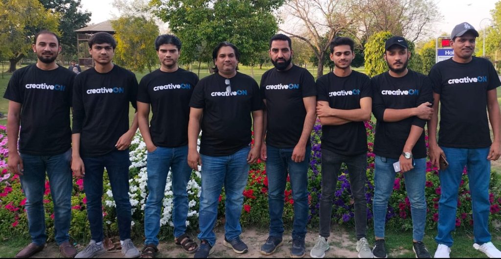 creativeon team group photo